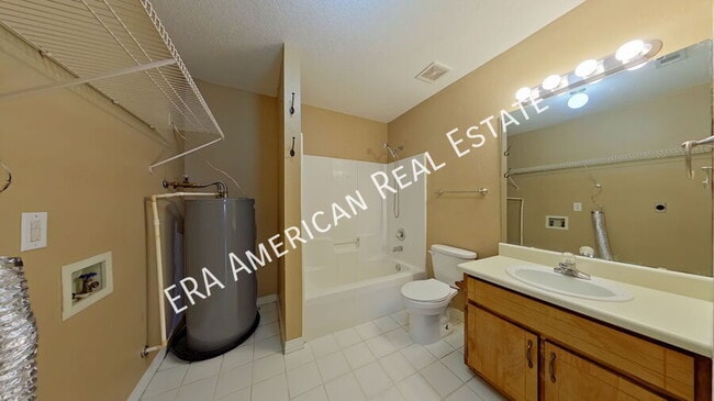 Building Photo - 610 Lee Ave