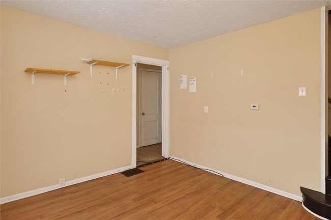 Building Photo - 53 Scottsville Rd