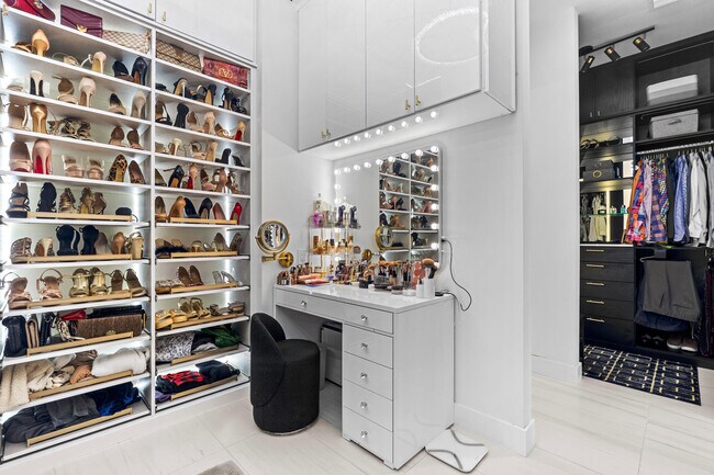 Building Photo - 12470 Solana Bay Cir