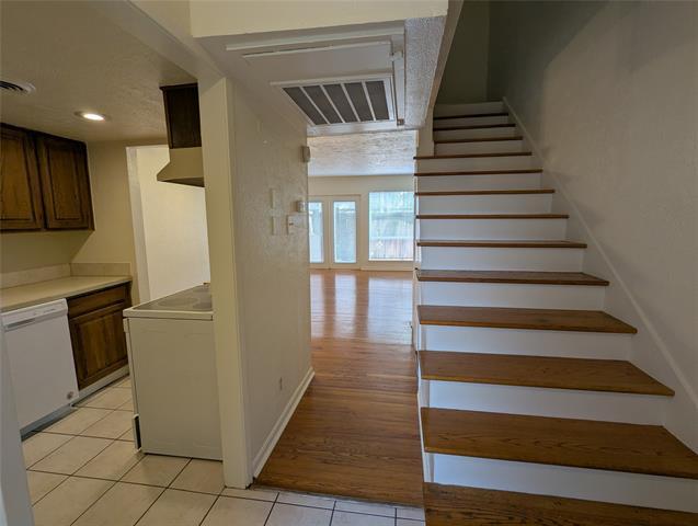 Building Photo - 5730 Martel Ave