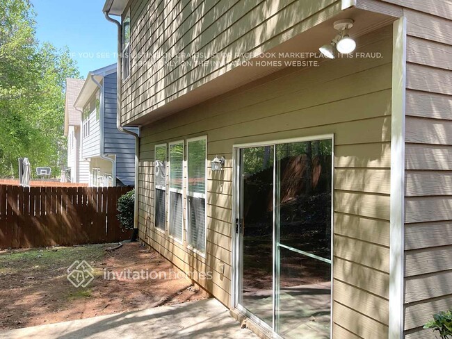 Building Photo - 386 Grenier Terrace NE