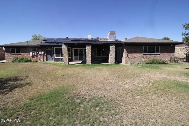 Building Photo - 19014 Armington Dr