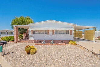 Building Photo - 10675 N Kilimanjaro Ave