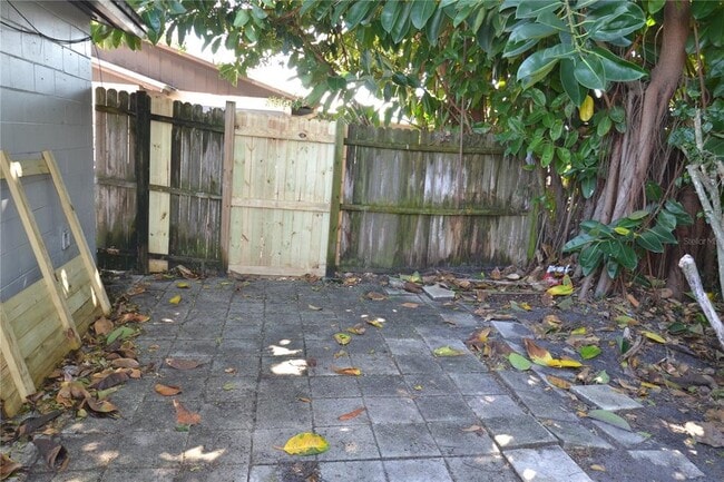 Building Photo - 2143 Chatlin Rd