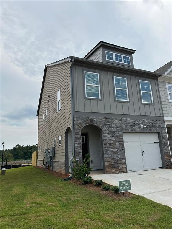 Building Photo - 5797 Calle Vis Dr
