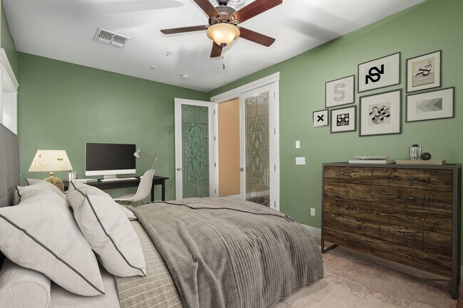 Building Photo - 3 Bed | 3.5 Bath - Biltmore Luxury Townhom...