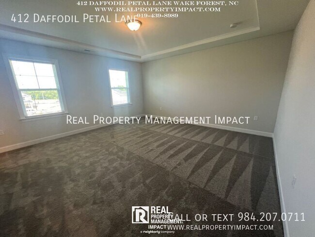 Building Photo - 412 Daffodil Petal Ln