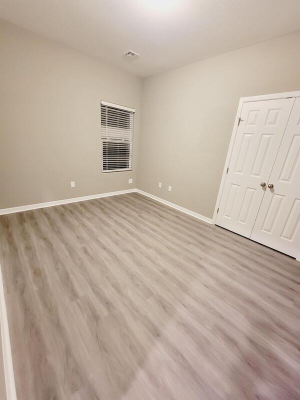 Building Photo - 5289 N Toben Ct