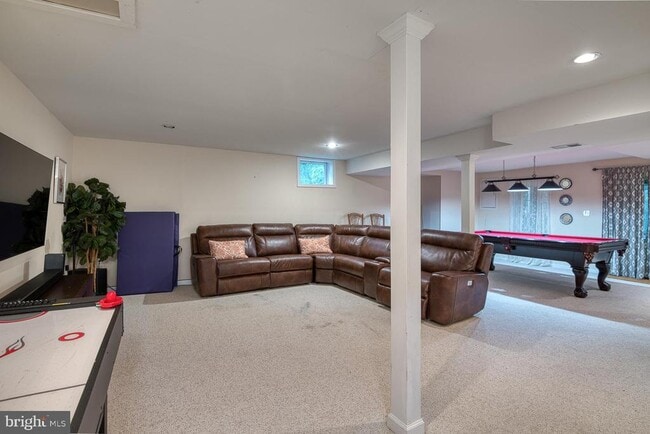 Building Photo - 3180 Rivanna Ct