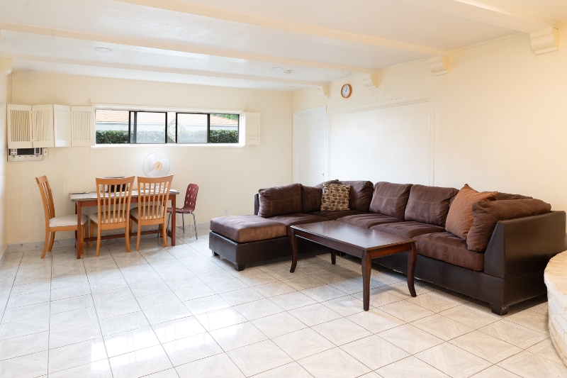 Building Photo - 2050 S Lida Ln