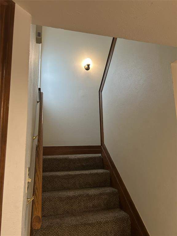 Building Photo - 35 Cypress Point