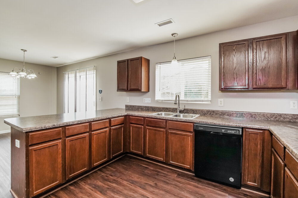 Building Photo - 141 Bellfare Dr