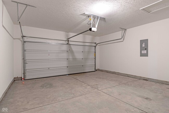 Building Photo - 14409 Shrawley Ct