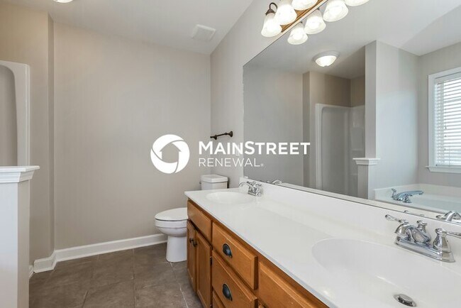 Building Photo - 3 Bedroom Pet-Friendly Home in Thompson's ...