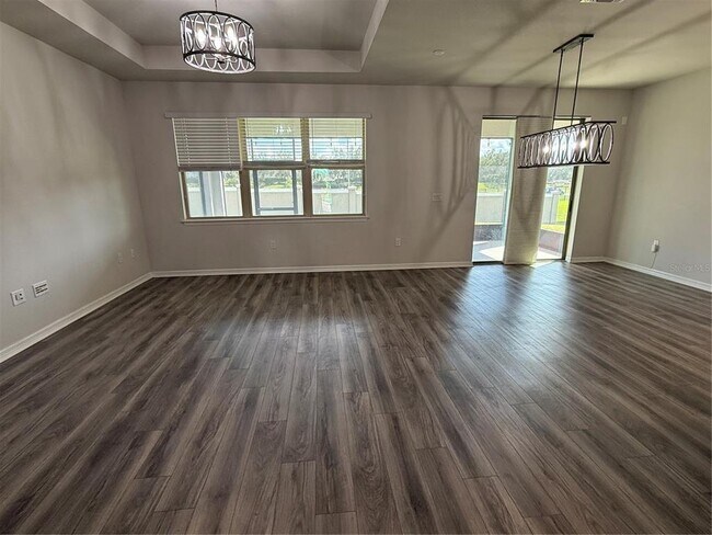 Building Photo - 7360 Pool Compass Loop