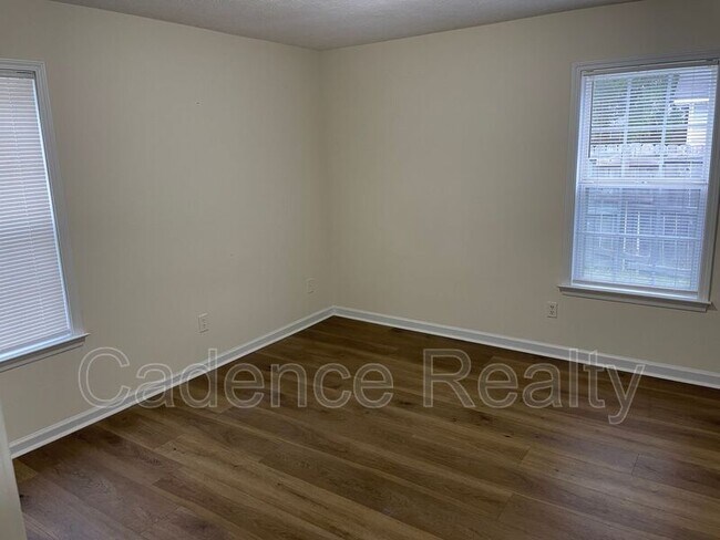 Building Photo - 404 Beasley Rd