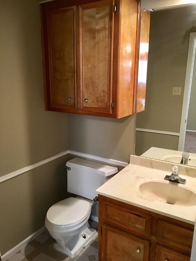 Building Photo - Two Bedroom Located in Frenship ISD!