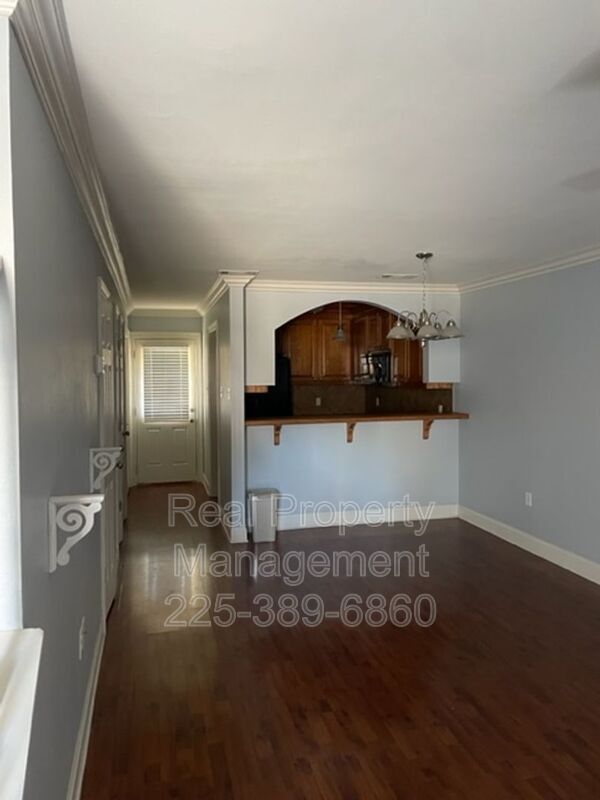 Building Photo - 13080 Burgess Ave