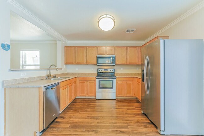 Building Photo - 2297 E Meadow Chase Dr