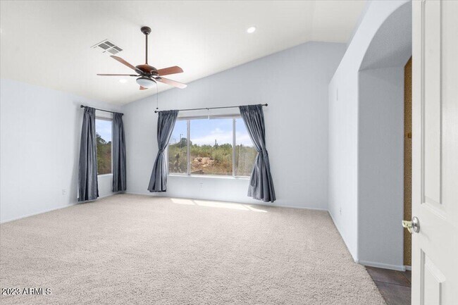 Building Photo - 4615 E Red Range Way
