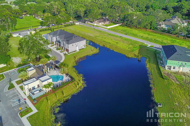 Building Photo - 6865 Citrus Creek Ln