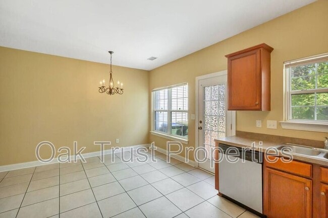 Building Photo - 126 Tuscany Ct