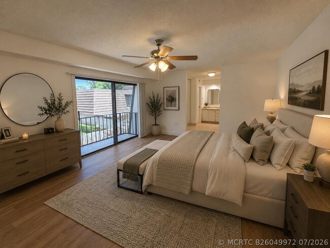 Building Photo - 708 7th Ln