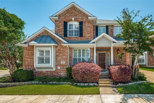 Building Photo - 452 Richmond St