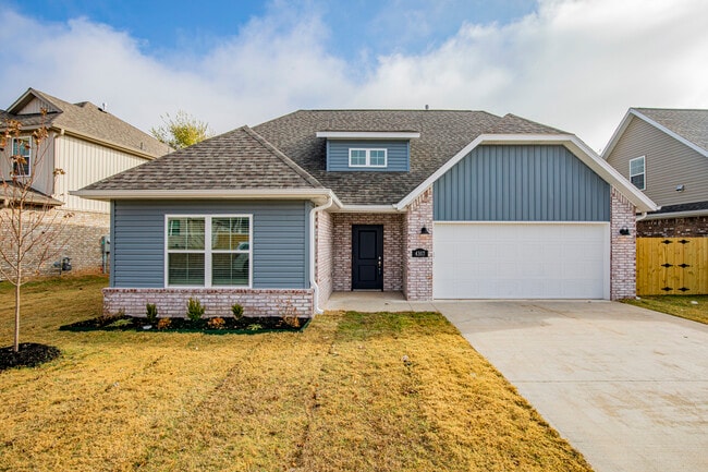 Primary Photo - 4307 SW Bison St