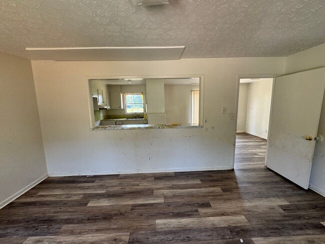 Building Photo - 3/1 in Boiling Springs, NC