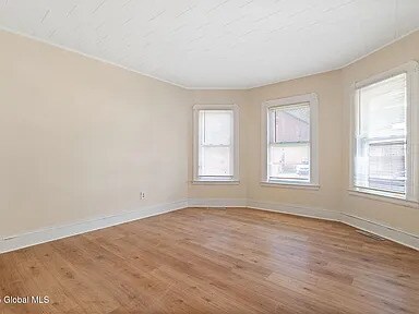 Building Photo - 1237 4th Ave