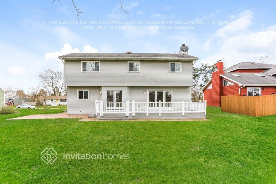 Building Photo - 14 Ross Ave