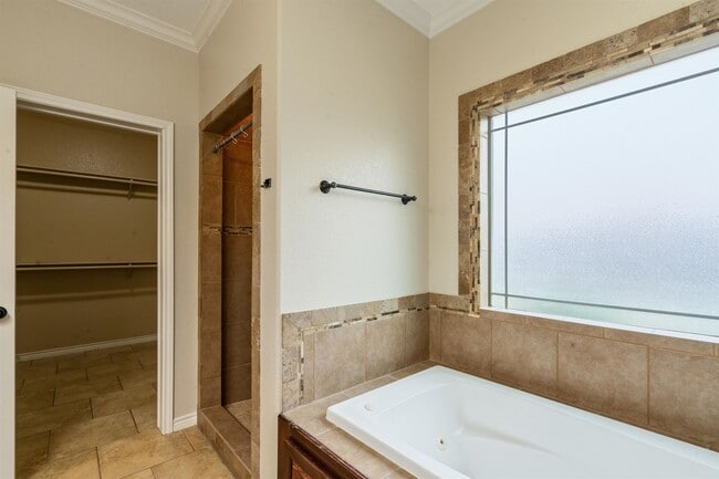 Building Photo - 104 Running Bear Trail