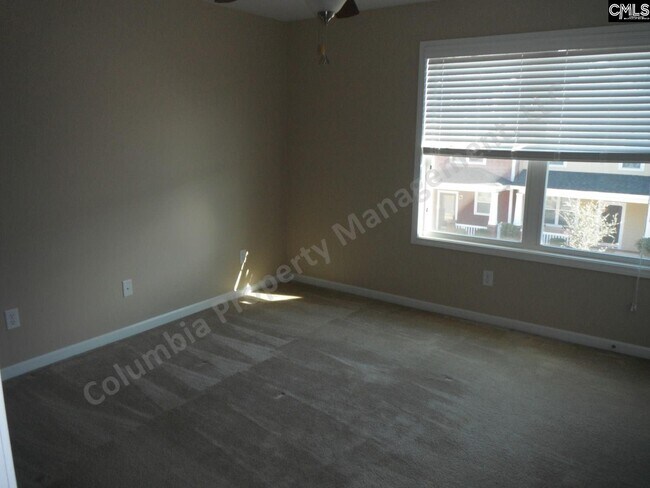 Building Photo - 839 Forest Park Road
