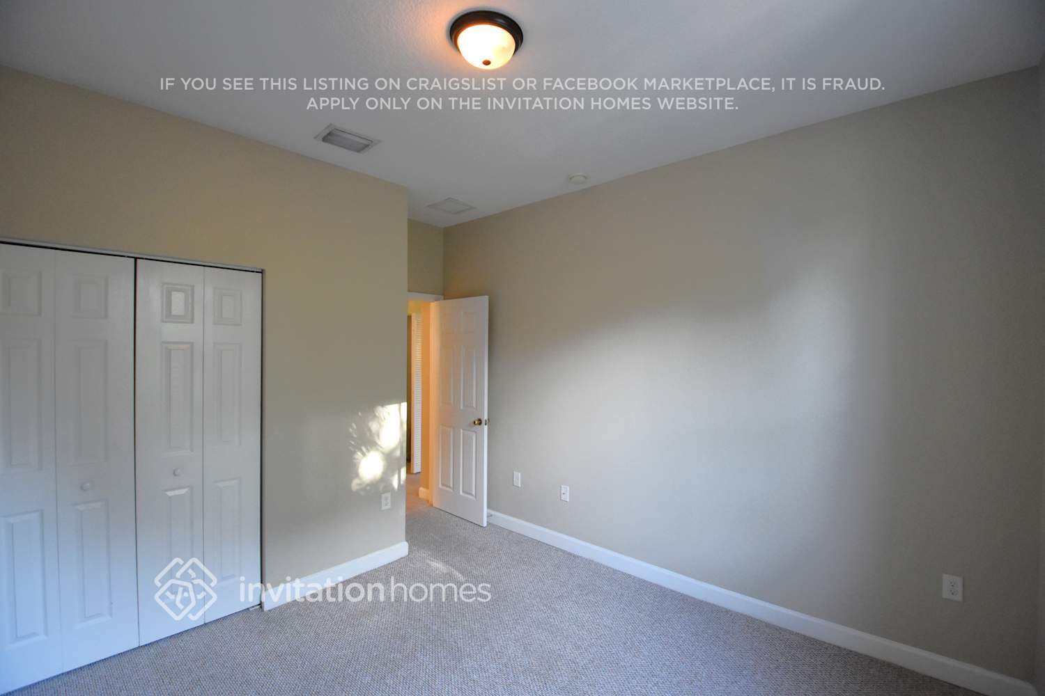 Building Photo - 20769 NE 10th Ct
