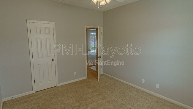 Building Photo - 4110 Ivanhoe St