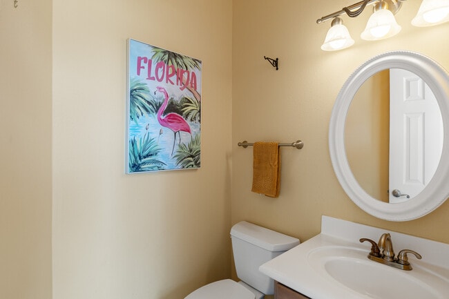 Building Photo - 1151 Ceylon Ct