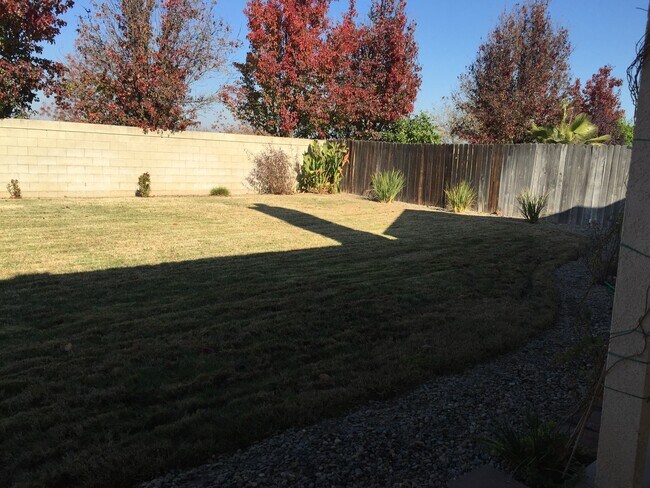 Building Photo - Buchanan Area Home with large yard Availab...
