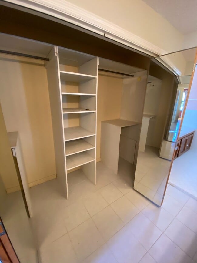Building Photo - 2 Bed 2 Bath Home in Whites Creek. 20 minu...