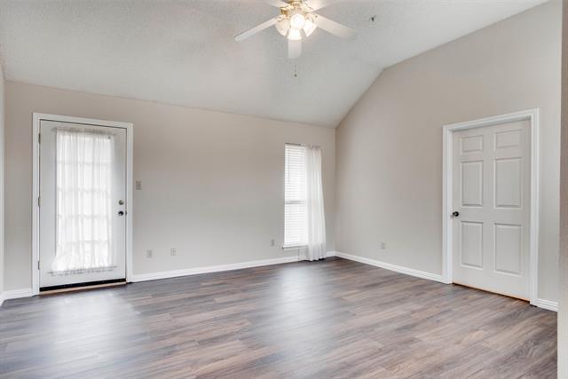 Building Photo - 123 Winding Hollow Ln