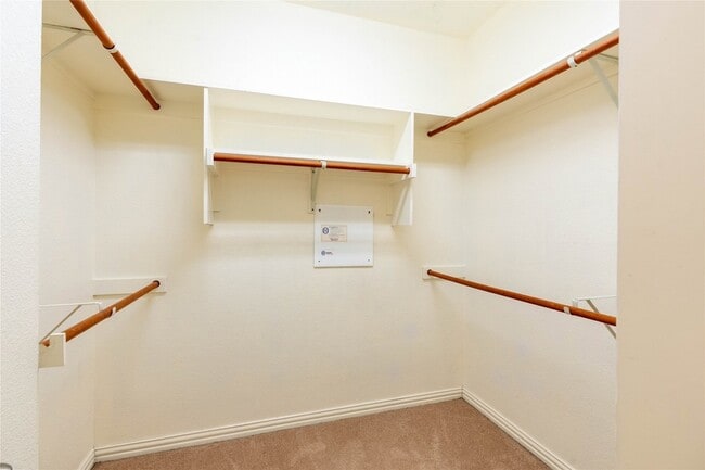 Building Photo - 2824 Gooseberry Dr