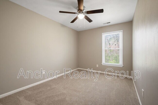 Building Photo - 229 Mannings Ln