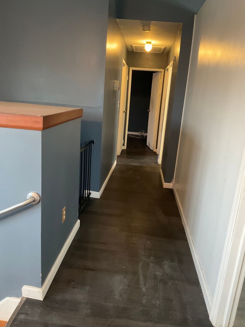 Building Photo - 1548 Islip Ave