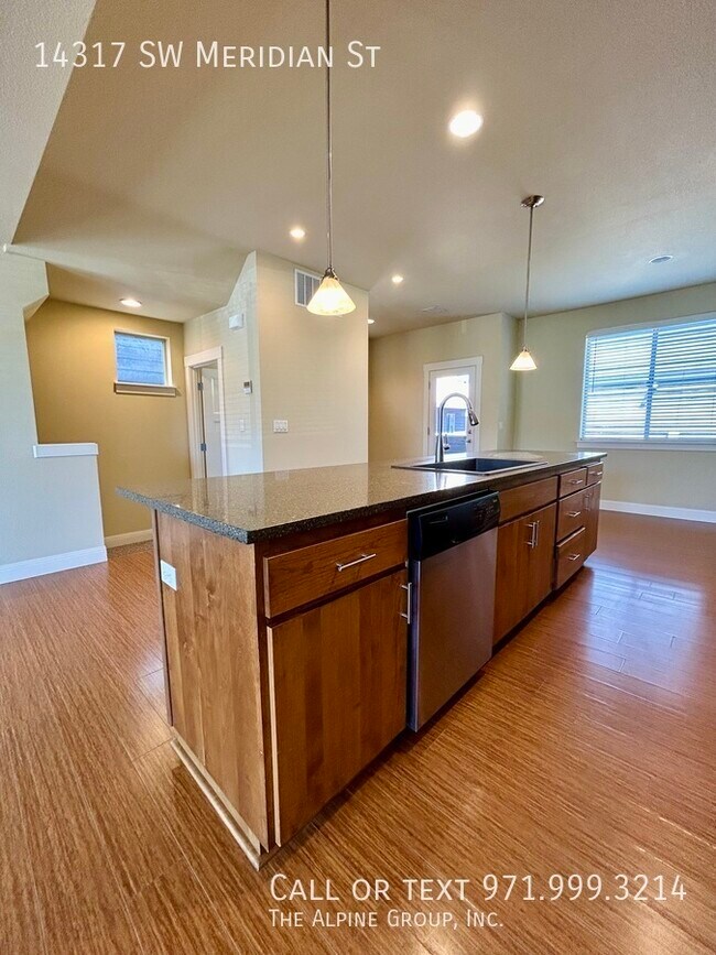 Building Photo - 14317 SW Meridian St