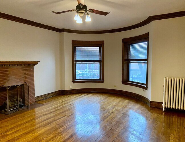 Building Photo - Beautiful 2 Bed / 2 Bath Buena Park Condo For Rent! In-Unit Washer & Dryer! FREE Heat, Water, and...