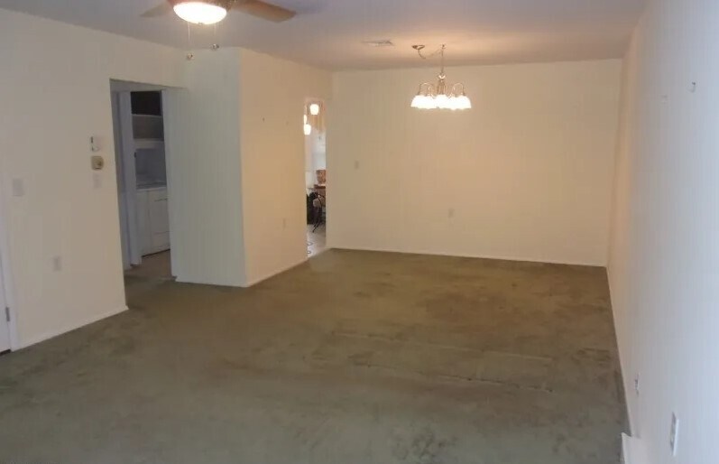 Building Photo - 865A Inverness Ct