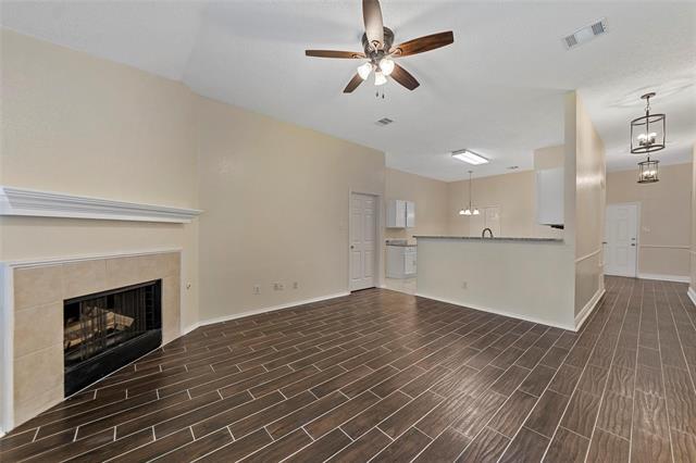 Building Photo - 1002 Manassas Dr