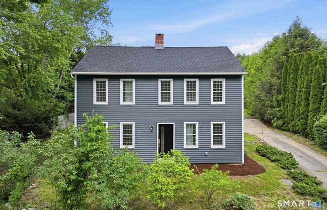 Building Photo - 765 Norwich Ave