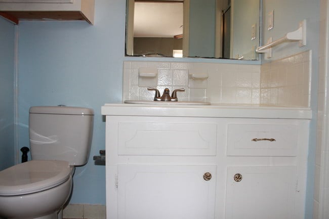 Building Photo - 802 Parrish St