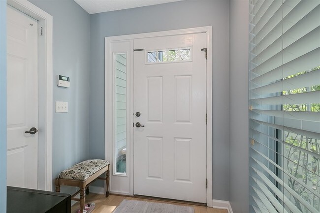 Building Photo - 1470 Marshview Ct